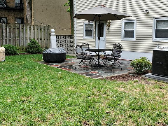 Private Back Yard Patio