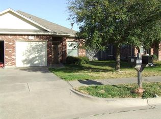 921 Jenni Dr, Midlothian, TX 76065