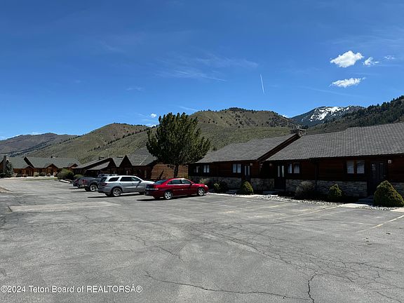 3rd image of 83542 Us Highway 89 Building 4