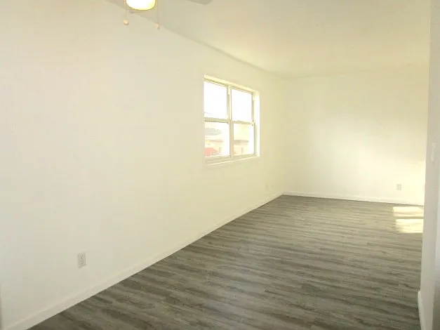 2515 W Westport Rd — Photo 10