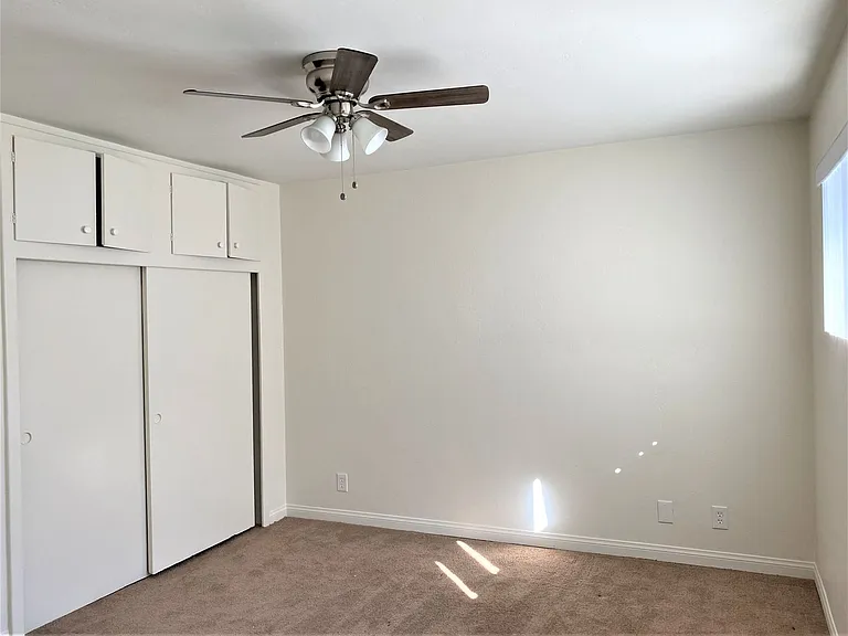 336 Claydelle Ave #10 — Photo 6