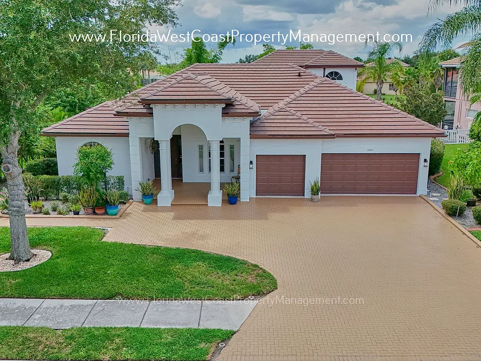 12810 Daisy Pl