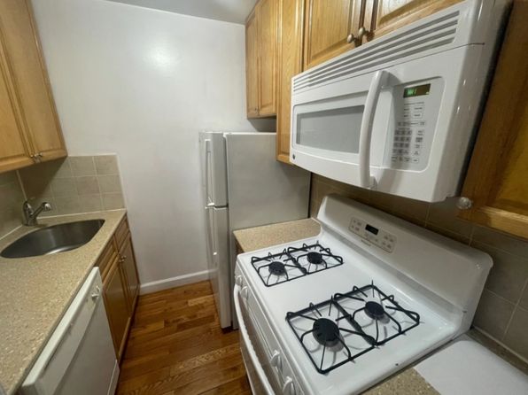 1670 Bell Blvd APT 107