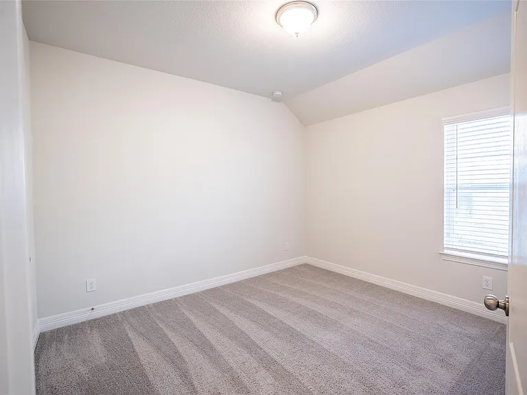 3427 Avary River Ln — Photo 15