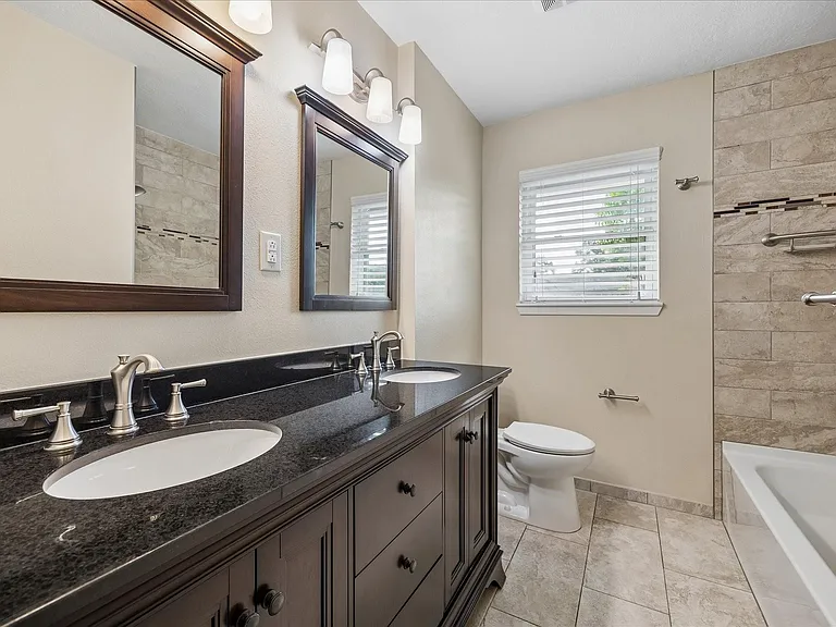 1607 Willowby Dr — Photo 12