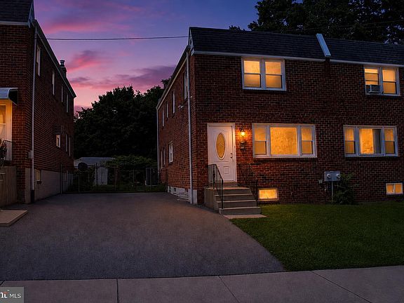 2nd image of 412 Roberta Ave
