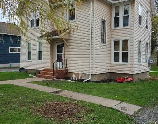 3rd image of 26 W Main St