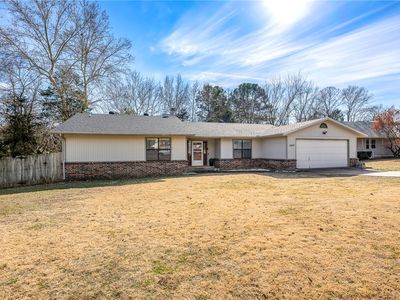 1543 E Cardinal Dr, Fayetteville, AR, 72703