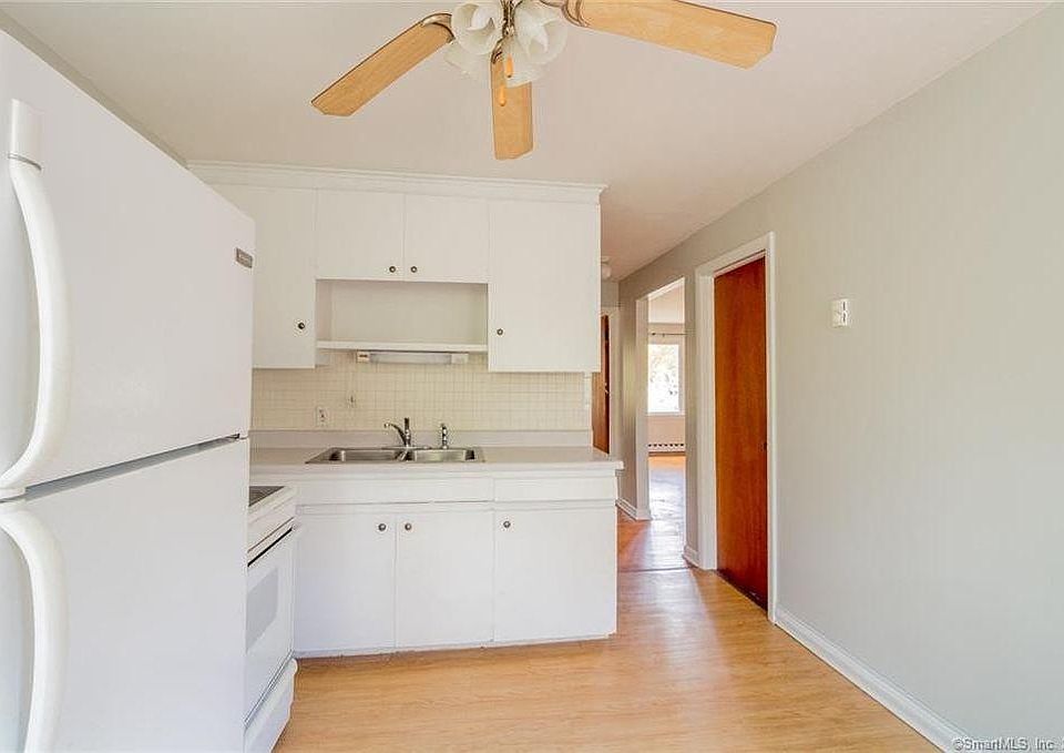 405 Noank Ledyard Rd Mystic CT Zillow