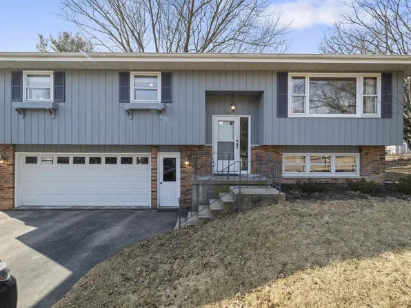 125 Jill Court, Oregon, WI 53575