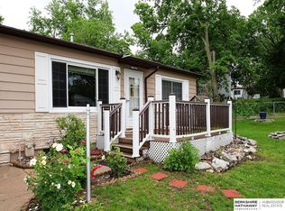 7223 S 23rd St, Bellevue, NE 68147