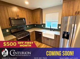 2704 D St NE #A, Salem, OR