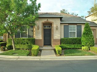 1646 Glen Kippen Ln, Clovis, CA
