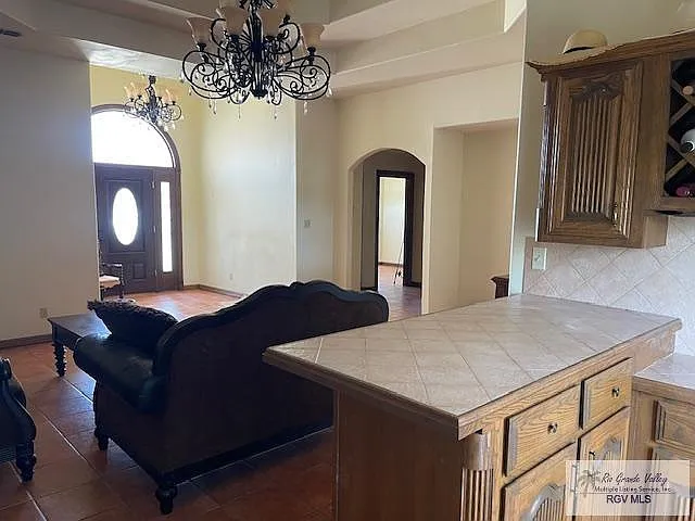 219 Ohara Dr — Photo 9