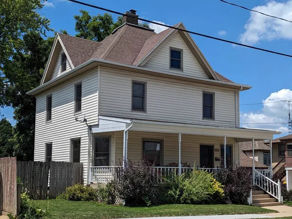 915 14th Ave, Monroe, WI 53566