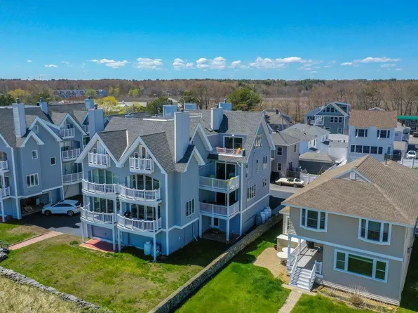 2 Saunders Avenue #1, Old Orchard Beach, ME 04064