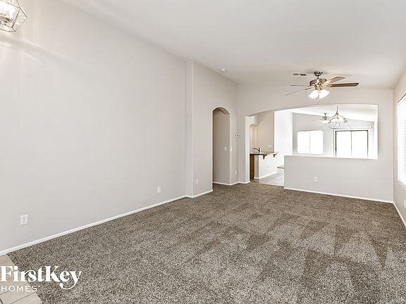 4th image of 40225 N Cassara Dr