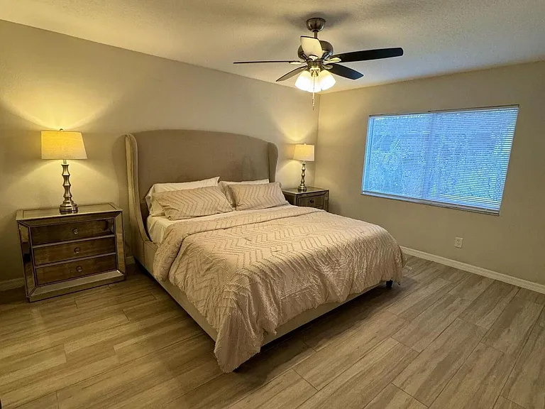4020 E Louisiana Ave — Photo 16