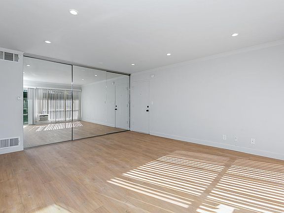 3rd image of 1745 N Orange Dr #214