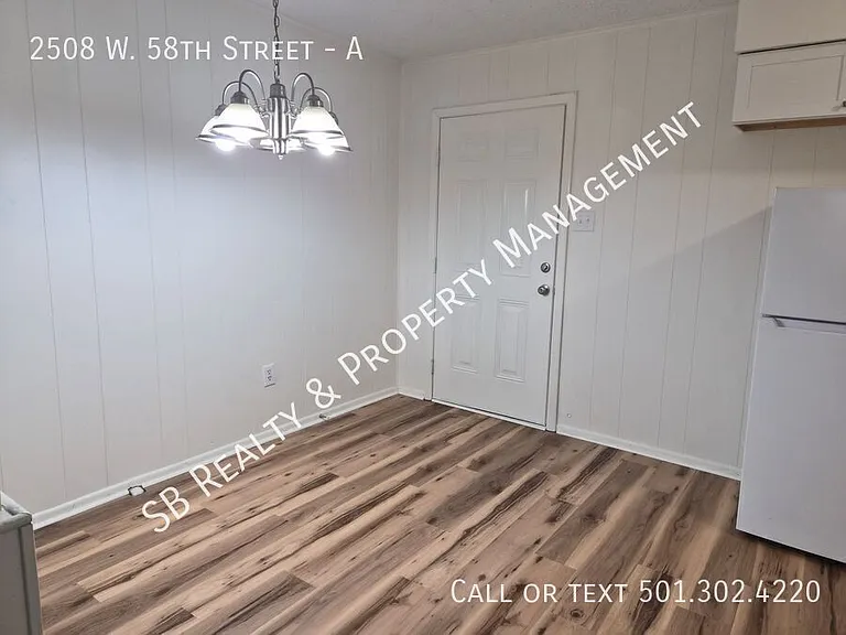 2508 W 58th St #A — Photo 5