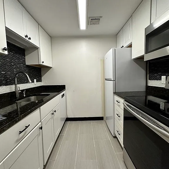 108 Gainsborough St #4W — Photo 5