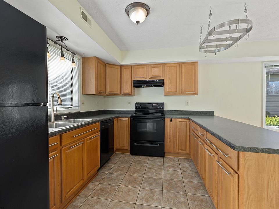 1034 Greystone Cir, WV 26508 Zillow