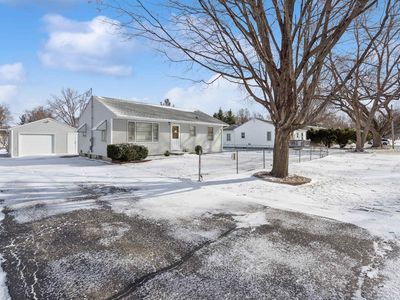 240 Marie Ave, Elk Run Heights, IA, 50707