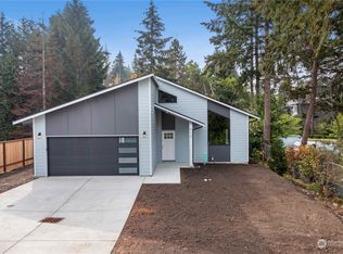 914 104th Street Ct S, Tacoma, WA