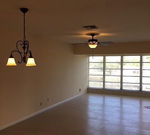 5th image of 1110 Mahogany Way