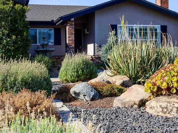 1143 W Ashland Avenue, Visalia, CA 93277