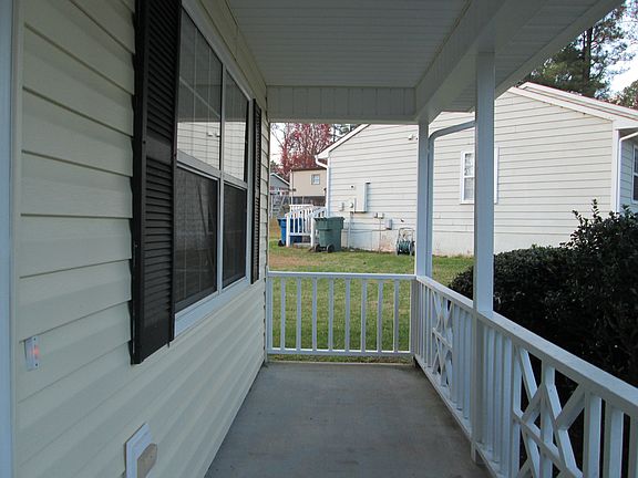 2nd image of 3004 Kanewood Dr