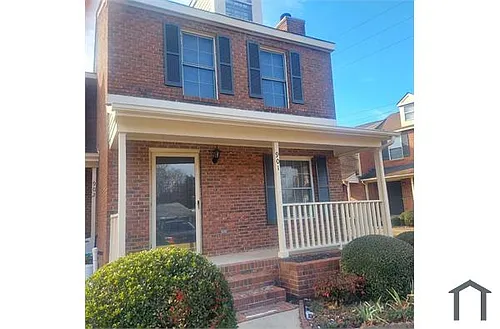 940 Glenn St #901 Photo 1