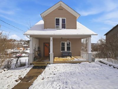 6489 Simmons Ave, South Park, PA, 15129