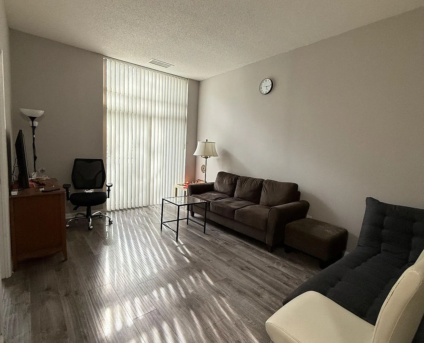 1 bed, $2,100 — Photo 2
