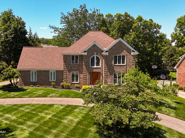 7110 Wood Briar Rd, Louisville, KY 40241