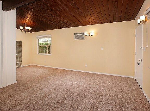 5th image of 11503 Tiara St