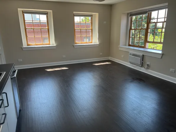 200 W Menomonee St APT 13, Chicago, IL 60614