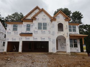 373 Glen Abbey Ln, Hamilton Township, OH 45039