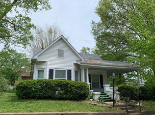 720 N Elm St, Greenville, IL