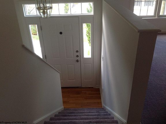 3rd image of 2046 Pinecrest Dr
