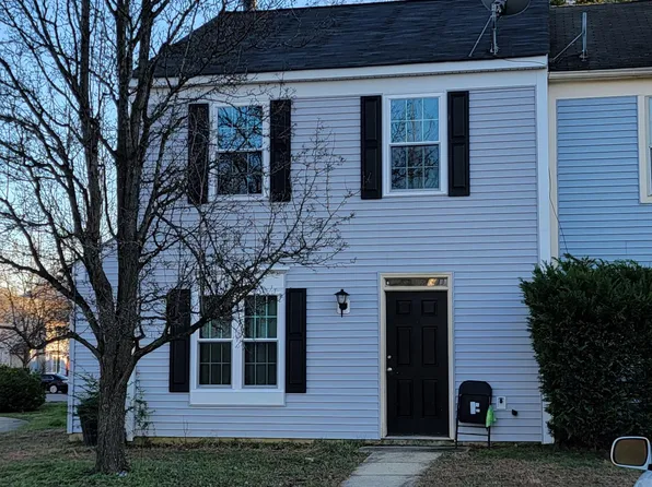 2488 Homestead Ct, Waldorf, MD 20601