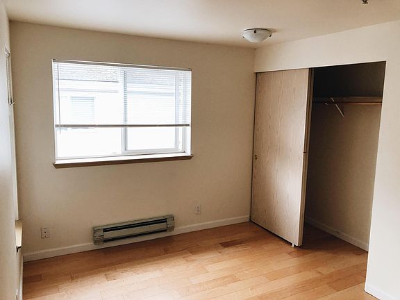 2nd image of 12329 Roosevelt Way NE APT B306