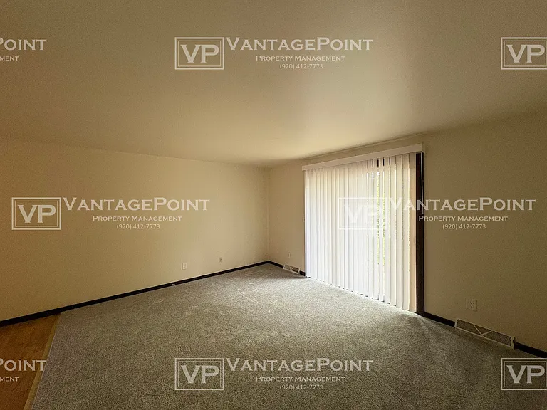 821 Turek St — Photo 9