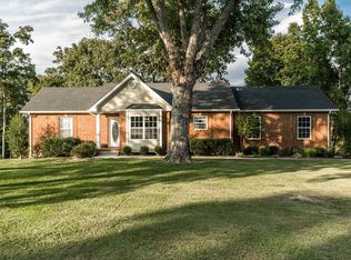 1921 Old Highway 431 S, Adams, TN 37010