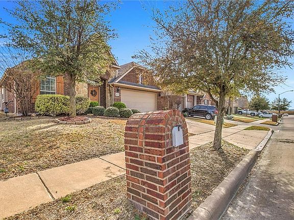 2nd image of 5613 Old Orchard Dr