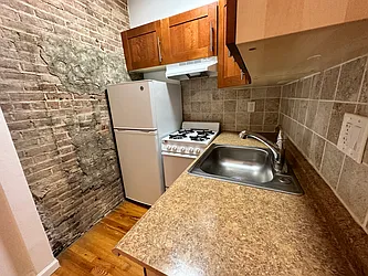 Rented by HOLTON REAL ESTATE INC.