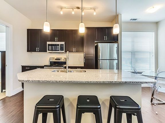 Luxury Apartments in Farmers Branch TX