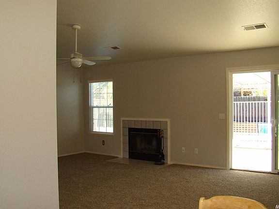 4th image of 393 Maag Ave