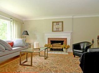 2125 Cummings Ln, Flossmoor, IL 60422