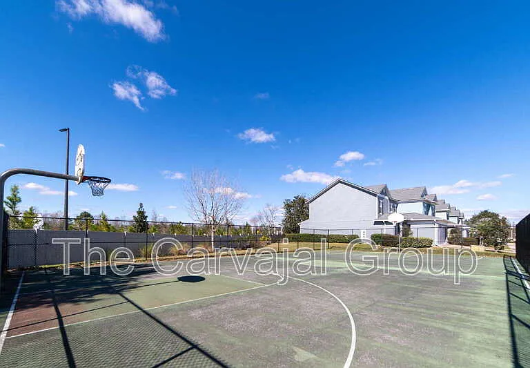 10224 Vickers Ridge Dr — Photo 26